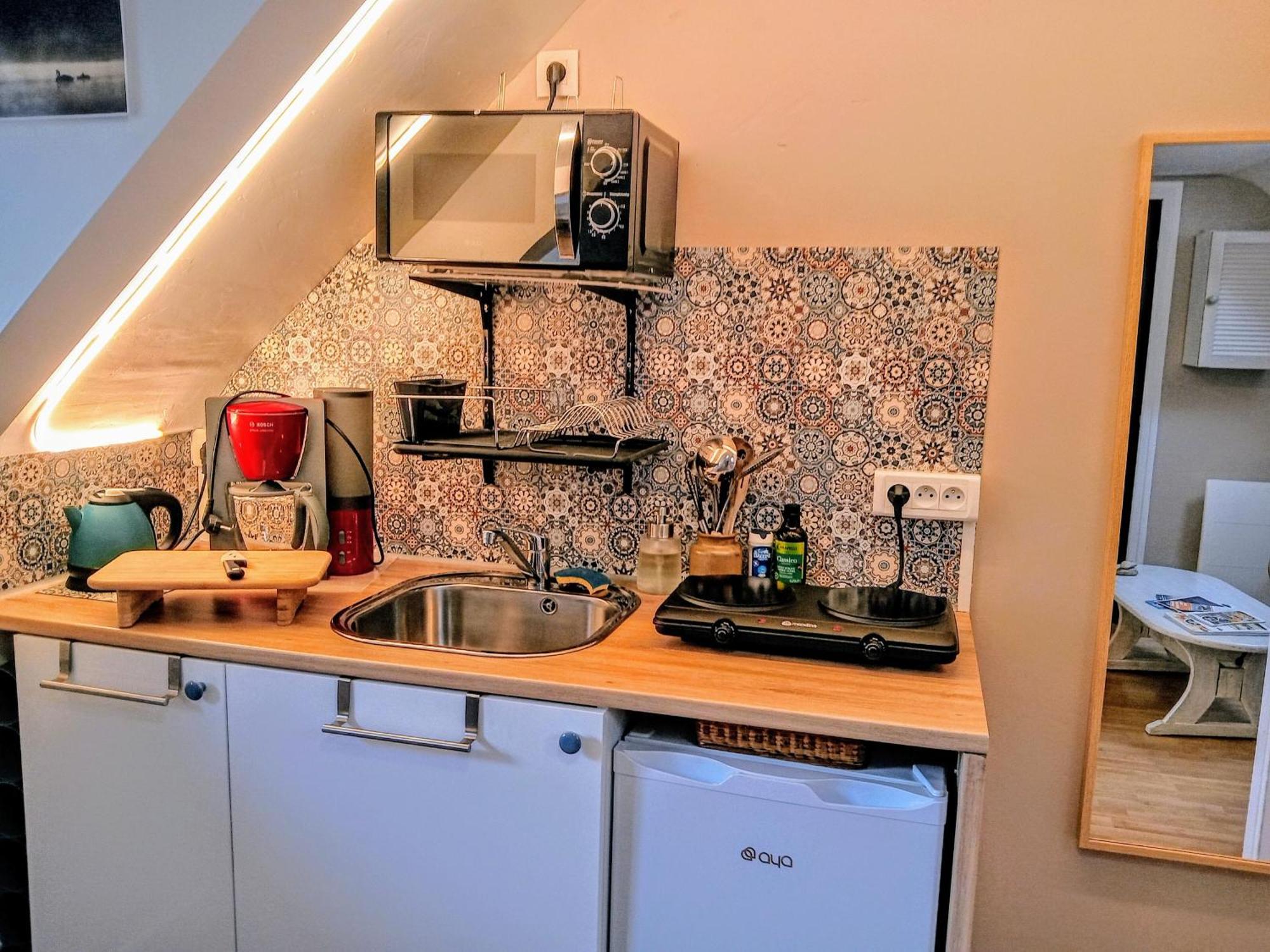 L Ideal 10 Mn Vannes Linge De Lit, Serviettes Inclus Wifi Parking Gratuit Noyalo Exterior photo